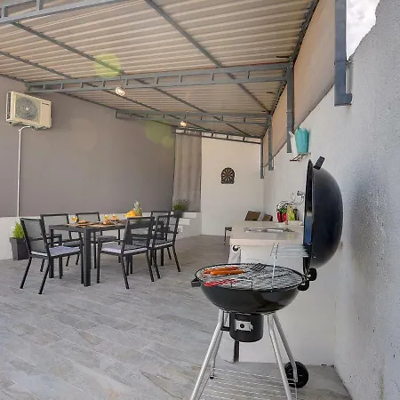 Holiday Casa Ulika